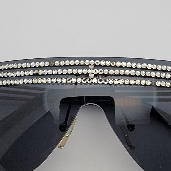 Laura Biagiotti Roma LB85392 180 Gunmetal Frame Grey Lens Shield Sunglasses main image 15